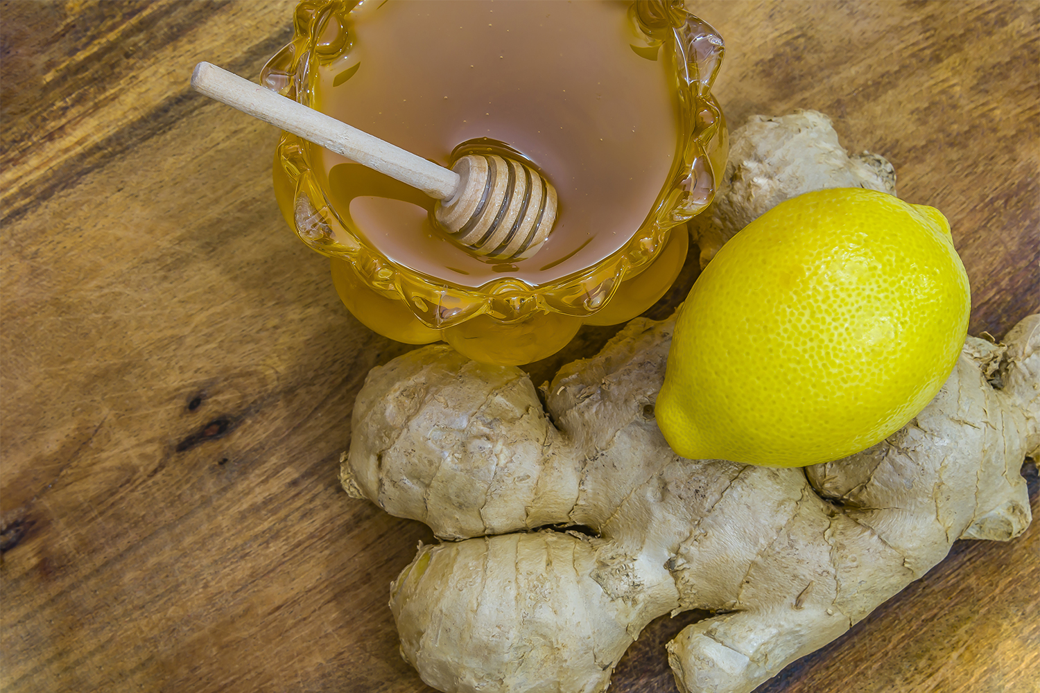 Ginger lemon tea for soothing and upset stomach