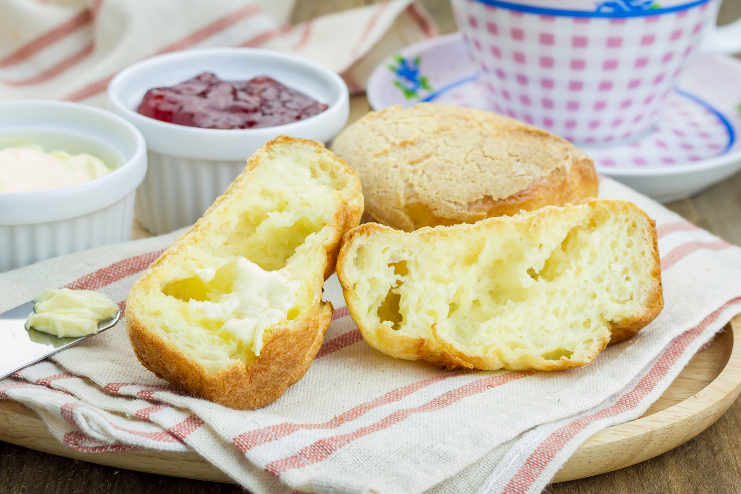 fresh popovers served with butter and jam