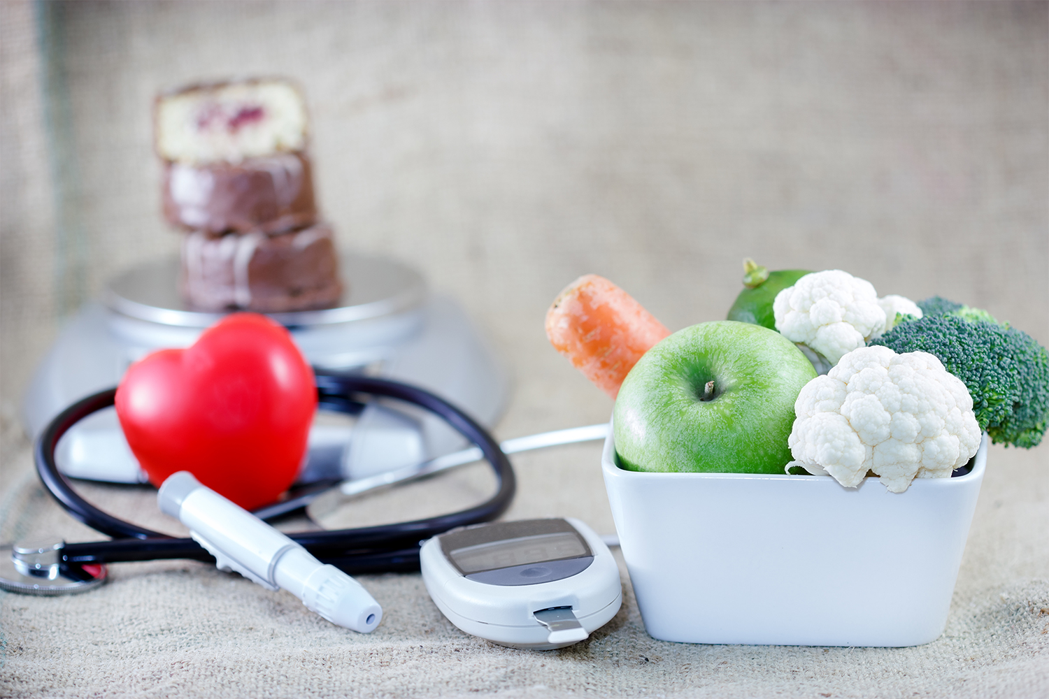 A healthy diet that can prevent diabetes, next to a bad one that can cause it