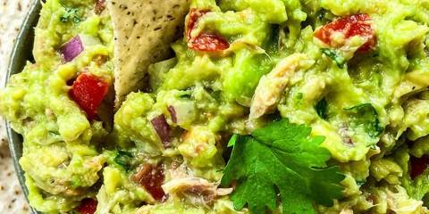 guacamole dip with mackerel mixed into it