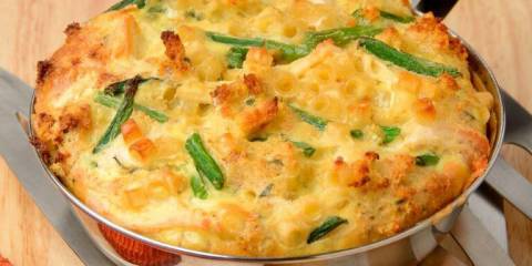 A frittata made with thanksgiving leftovers