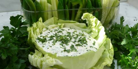 a creamy vegetable sauce for dipping