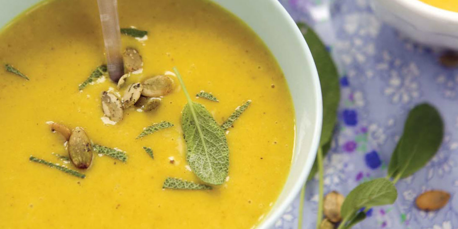 Coconut Curry Pumpkin Carrot Soup